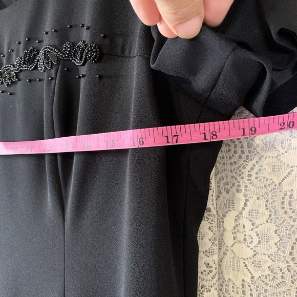 Worthington Black Lined Long Dress‎ Round Neck Short Sleeve Beaded Design Size 8 - Picture 7 of 9